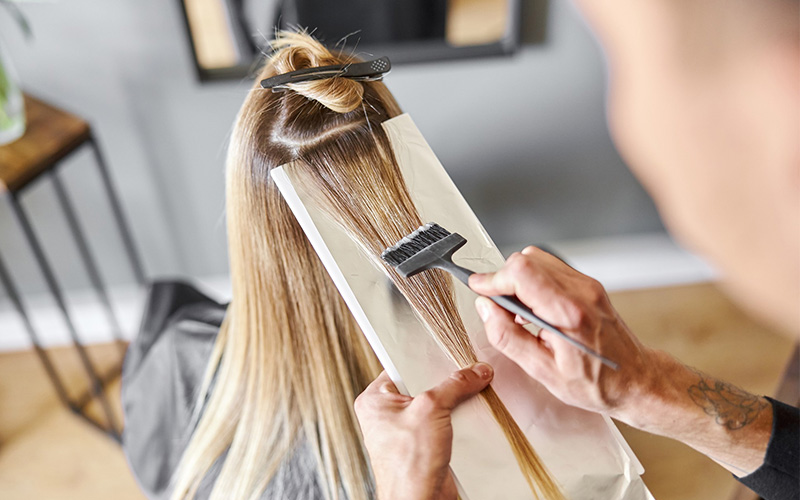 Image of a woman in a beauty salon 