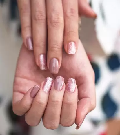 nail